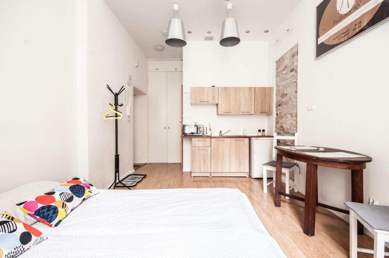 Apartment In The Center Of 바르샤바 외부 사진